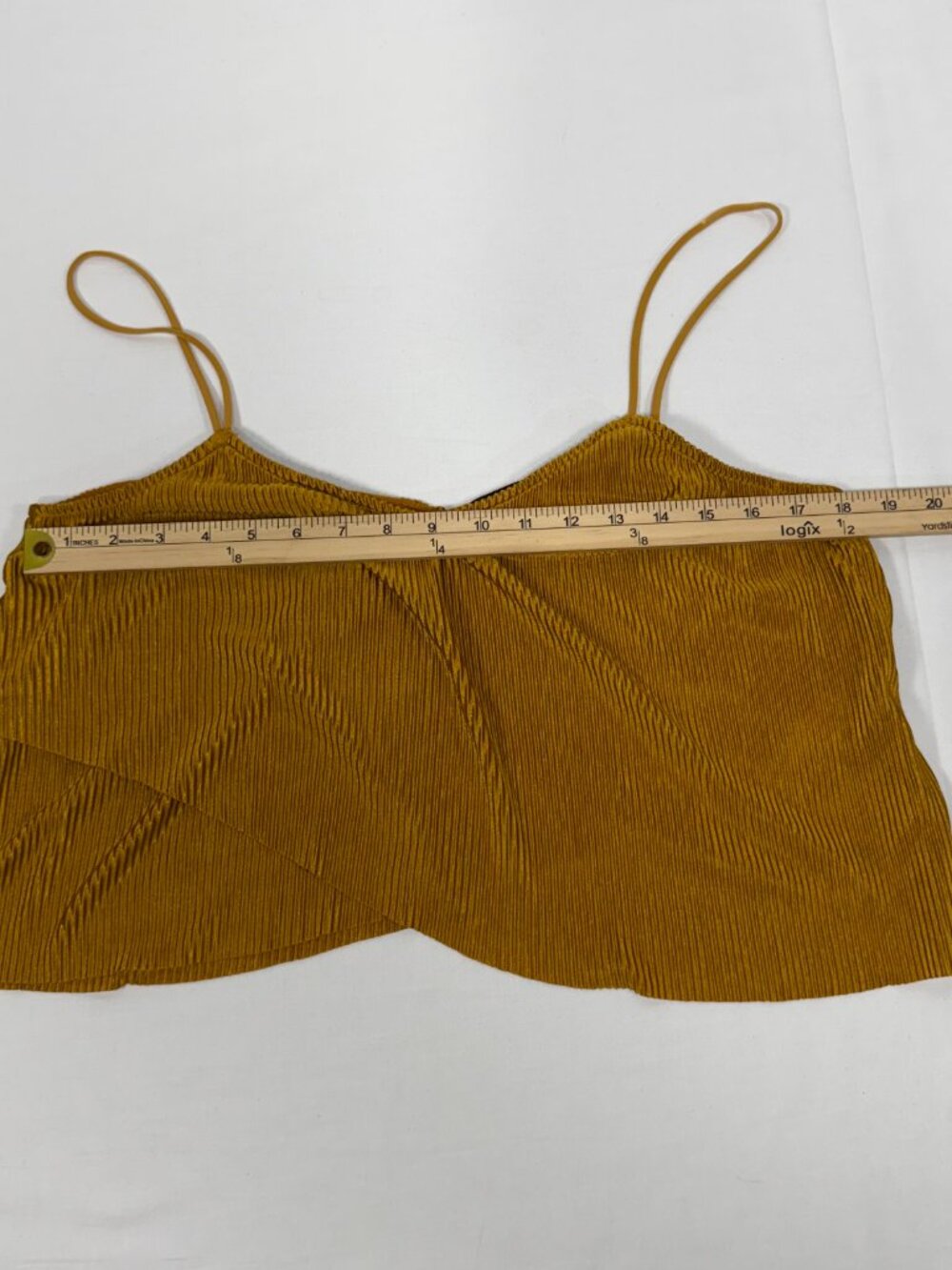 Kendall + Kylie Gold Metallic Pleated Ruffle Cami Top Size M Medium - Picture 4 of 8